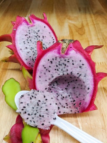 Lite Pink Dragon Fruit Cactus (hylocereus polyrhizus)